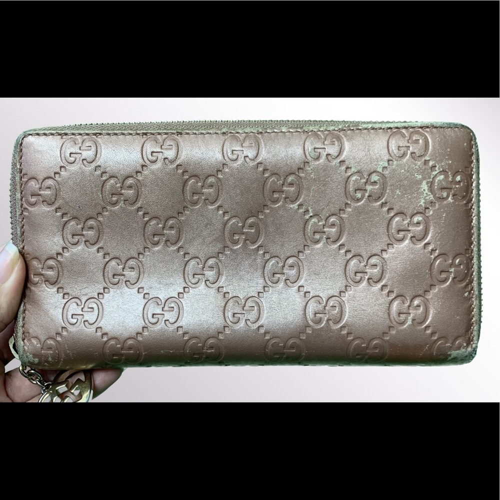 **SOLD**Gucci GG Guccissima Zippy Wallet** - Picture 1 of 7